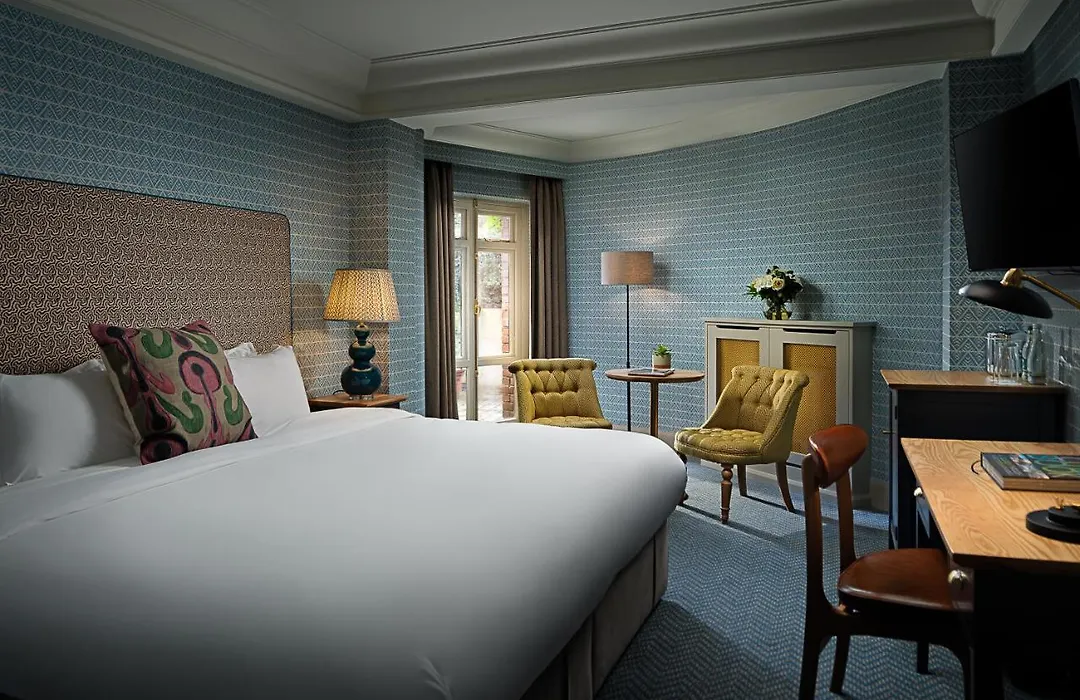 Schoolhouse Hotel-1