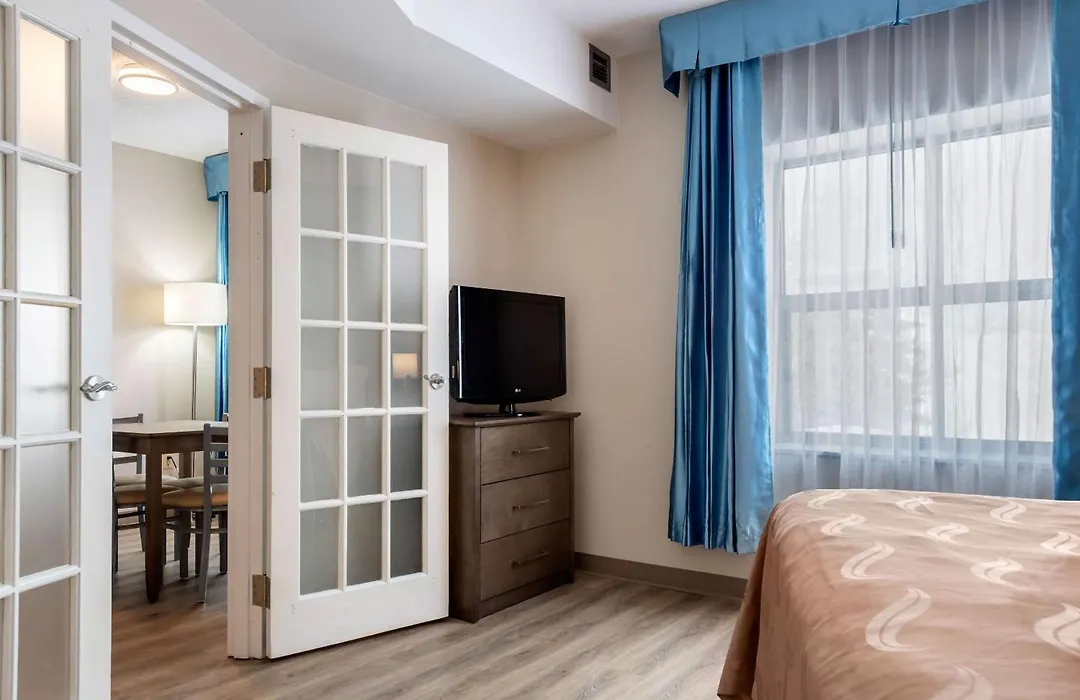 Quality Suites-1