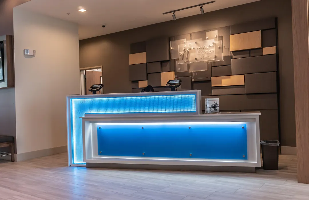 Holiday Inn Express & Suites - Birmingham - Homewood-1