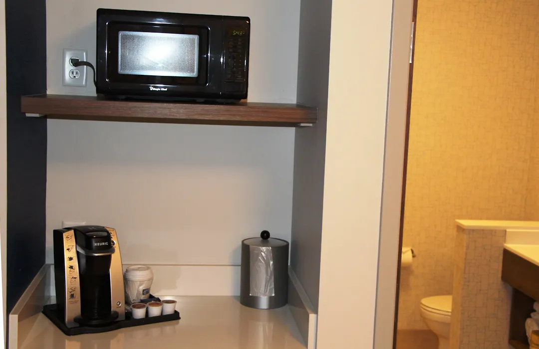 Holiday Inn Express & Suites - Phoenix - Airport North By Ihg-1