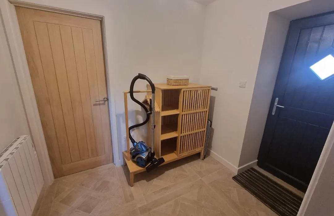 Rudgleigh Lodge By Cliftonvalley Apartments-1