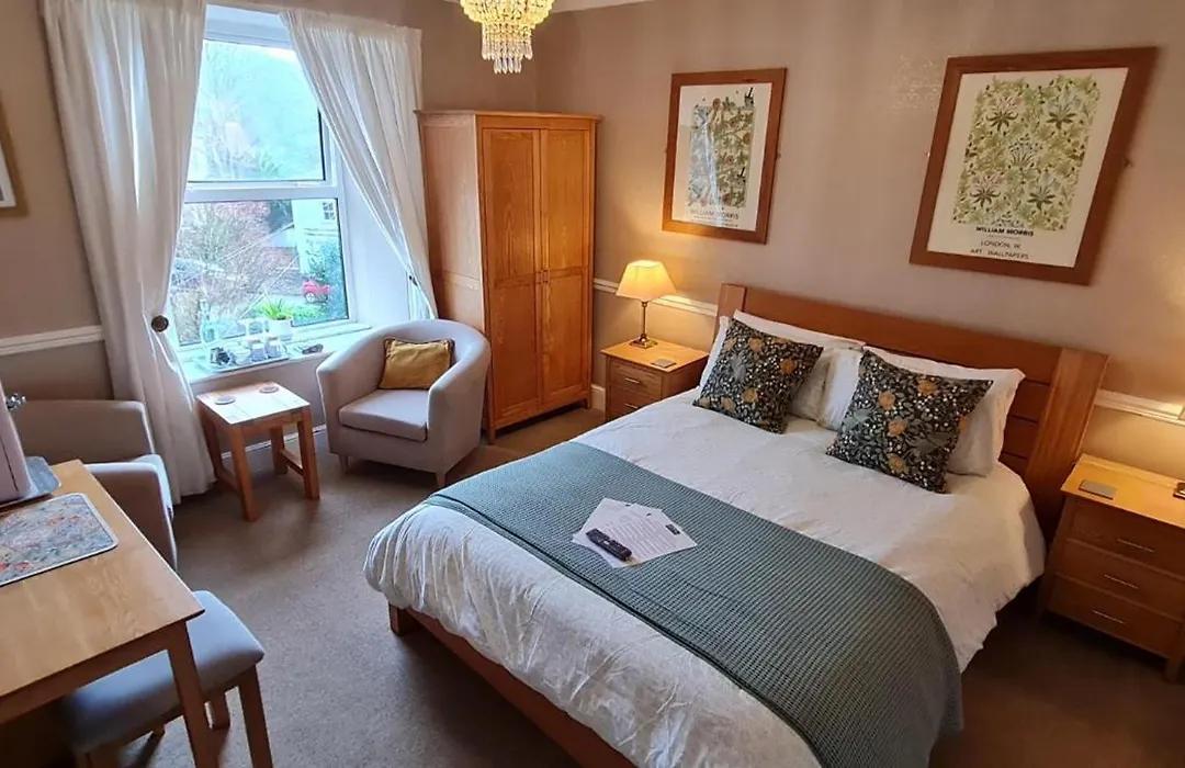 The Pendennis Guest House-1