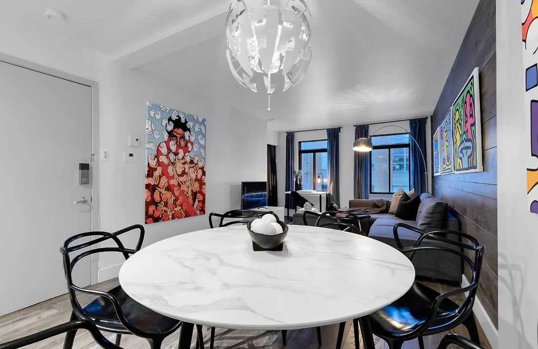 Liv Mtl Urban Spacious 2Br Suites In Plateau Near Downtown Montreal-1