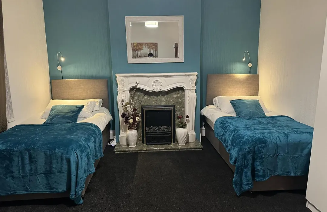 Largee 5 Bed House, Sleeps 10 Near Nec, Bhx, Hs2-1