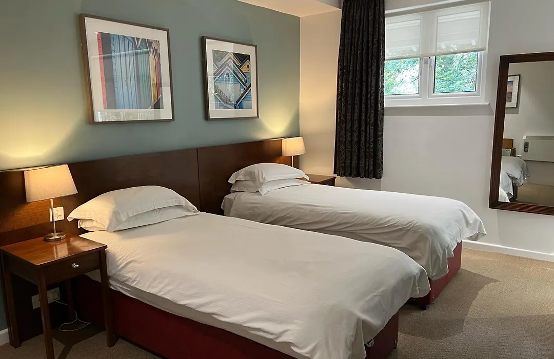 The Lodge At Meyrick Park-1