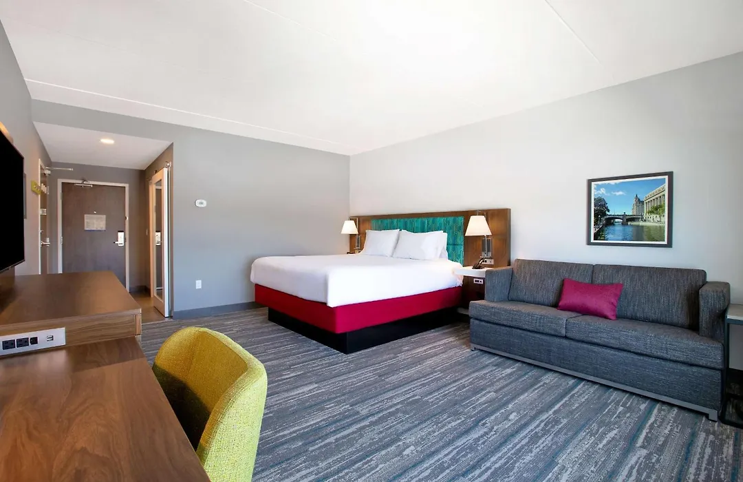 Hampton Inn & Suites Ottawa West, Ontario, Canada-1