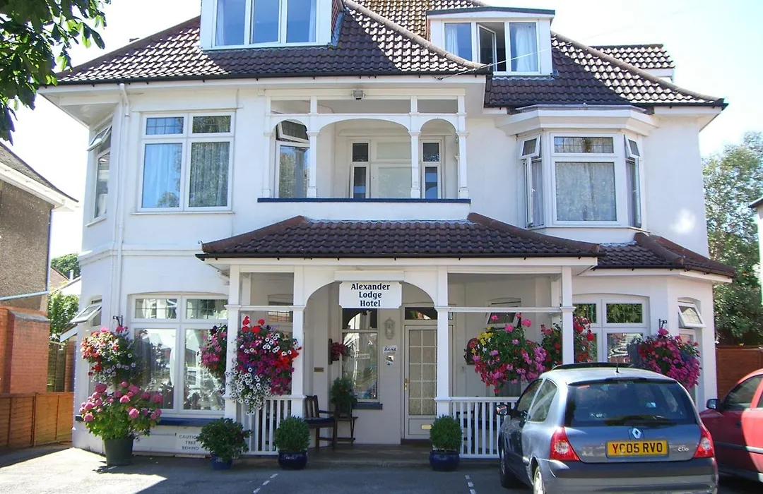 Alexander Lodge-1