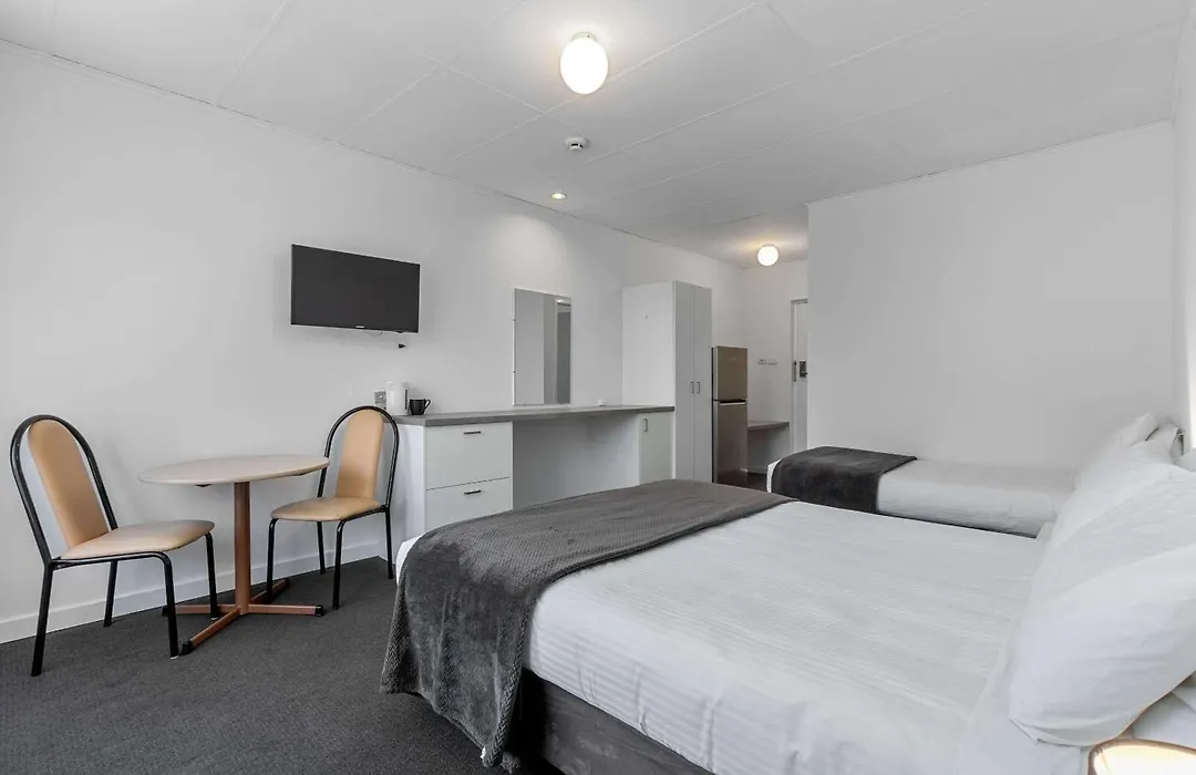 Econo Lodge East Adelaide-1
