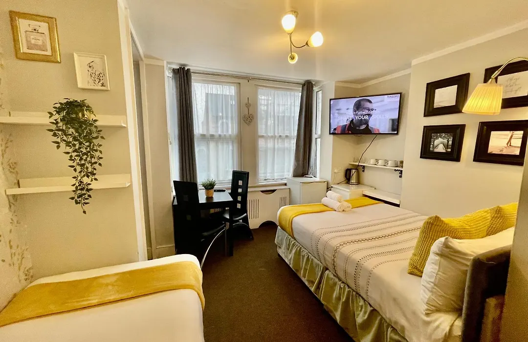 Trinity House Hotel-1