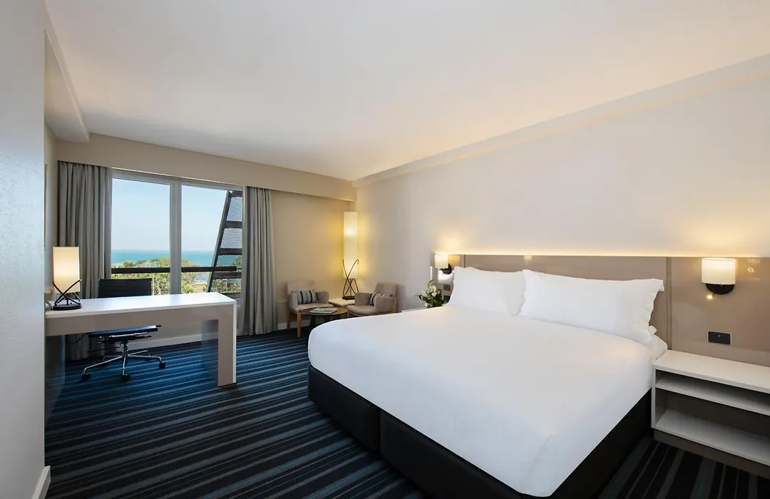 Doubletree By Hilton Esplanade Darwin-1