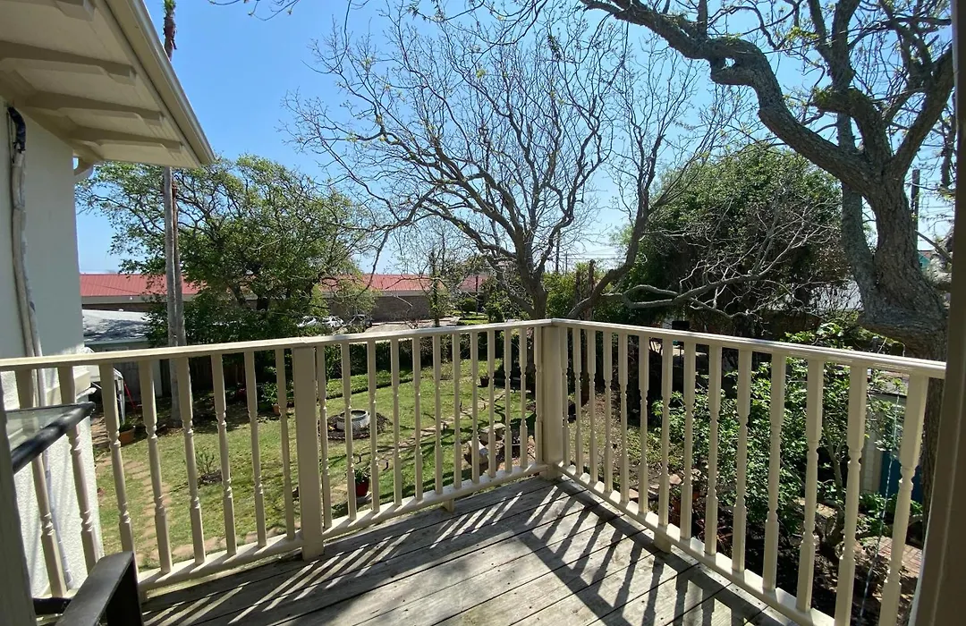 Avenue O Bed And Breakfast-1
