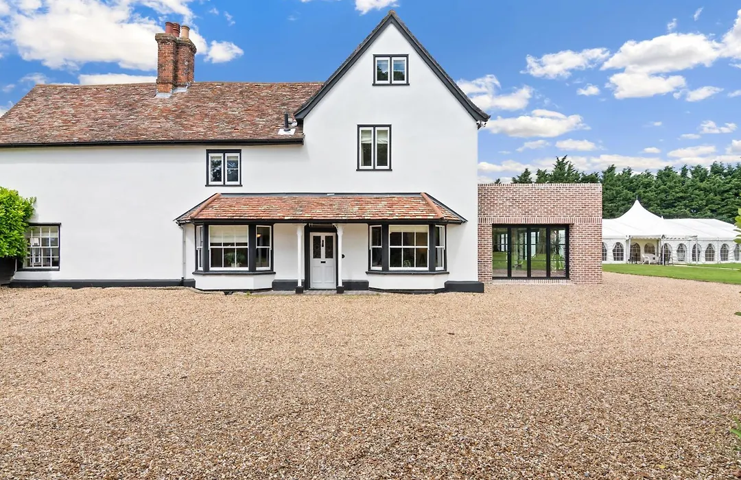 Minstrel Court Wedding Venue-1