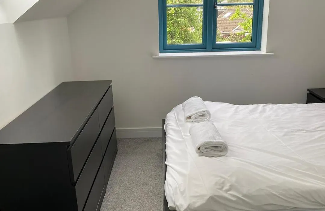 4 Bedroom Bungalow In Frampton-1