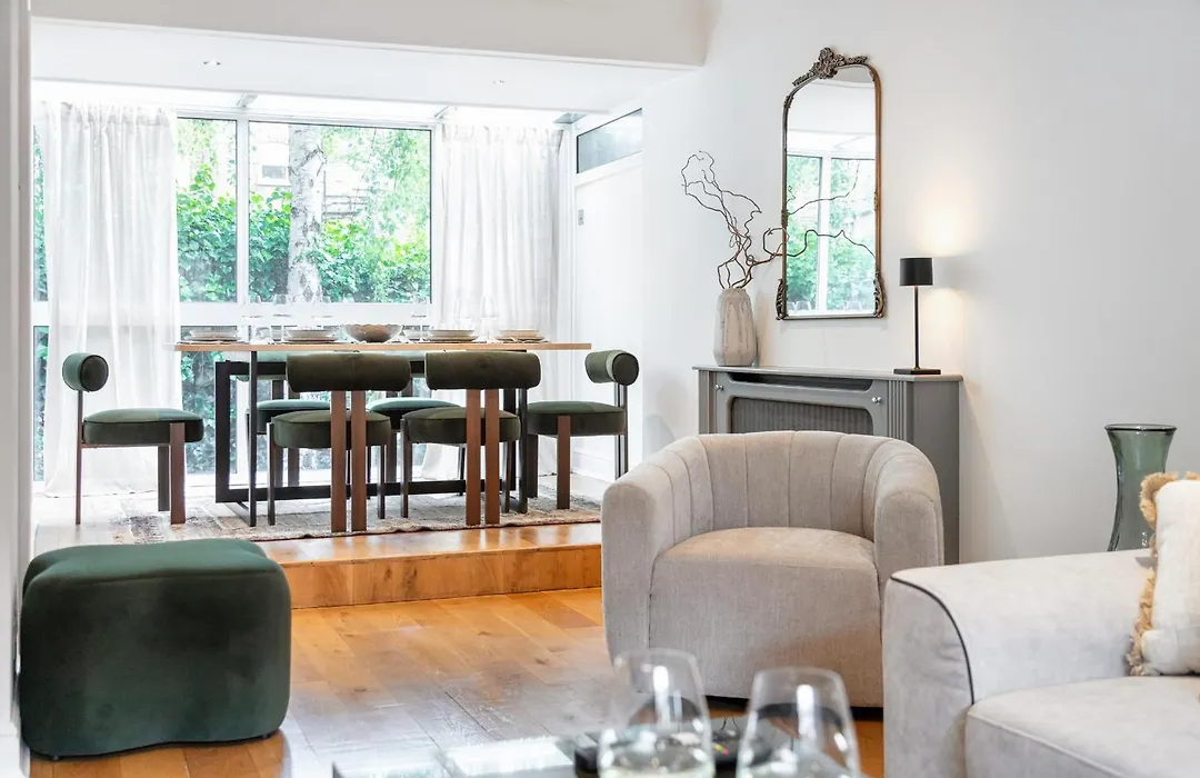 Rare 4Beds Townhouse In Kensington With Patio-1