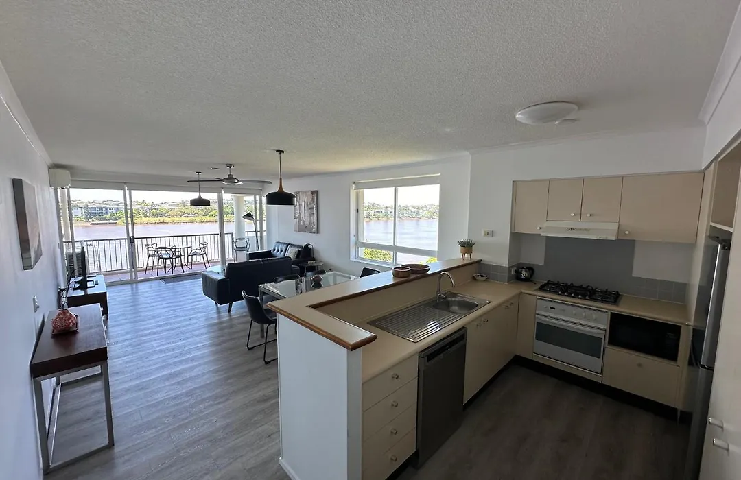 Goldsborough Place Apartments-1