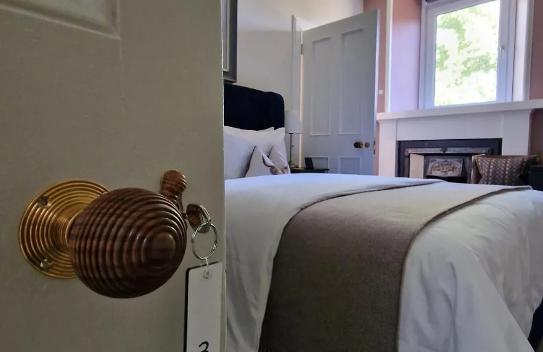 Beinn Mhor Lodge, 63 Culduthel Road-1