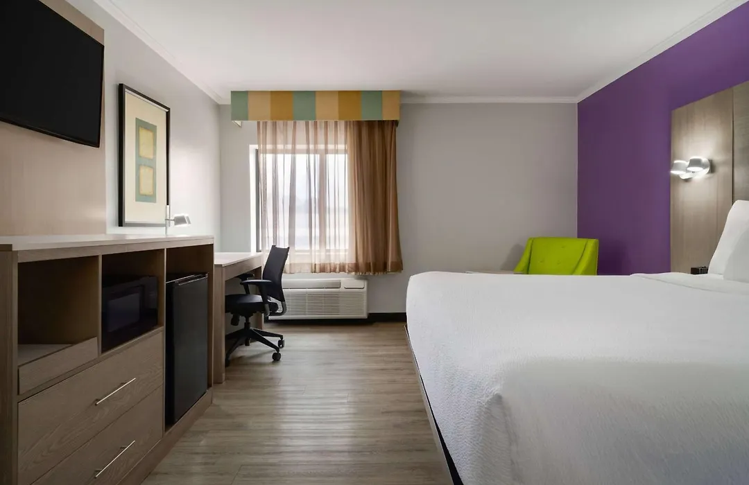 La Quinta Inn Birmingham - Inverness-1