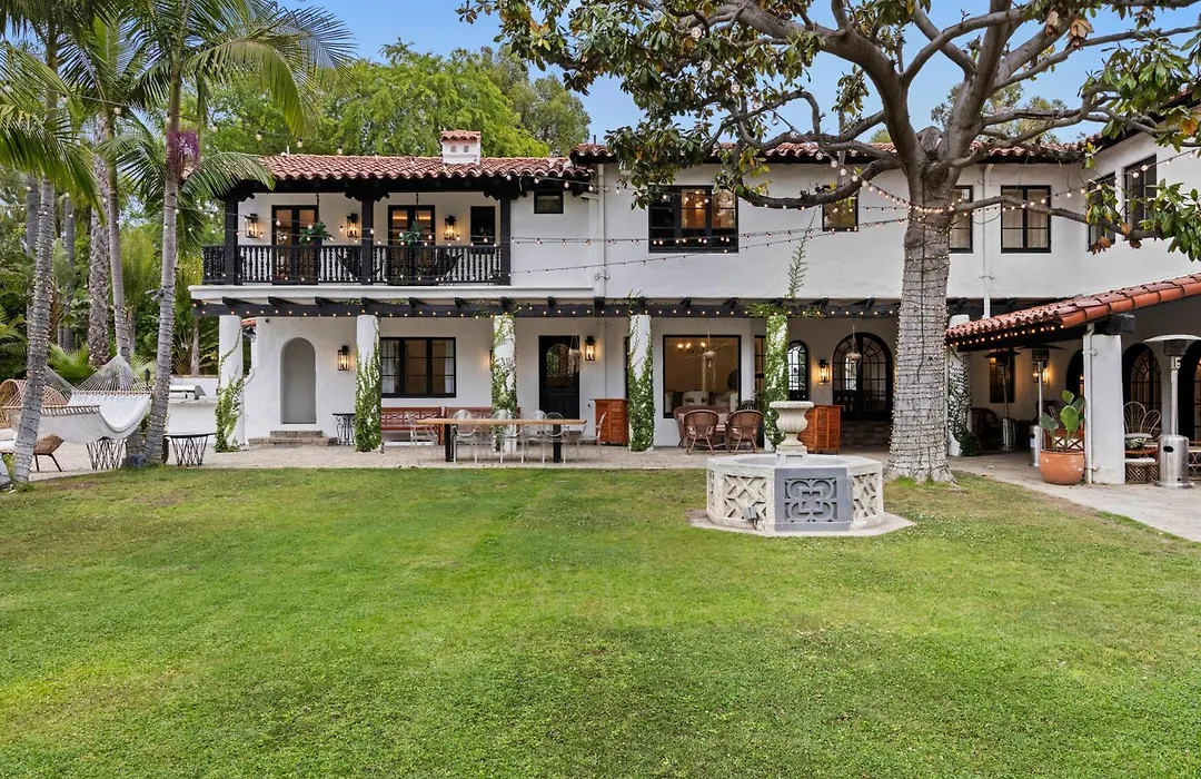 Contemporary Spanish Estate In Beverly Hills-1
