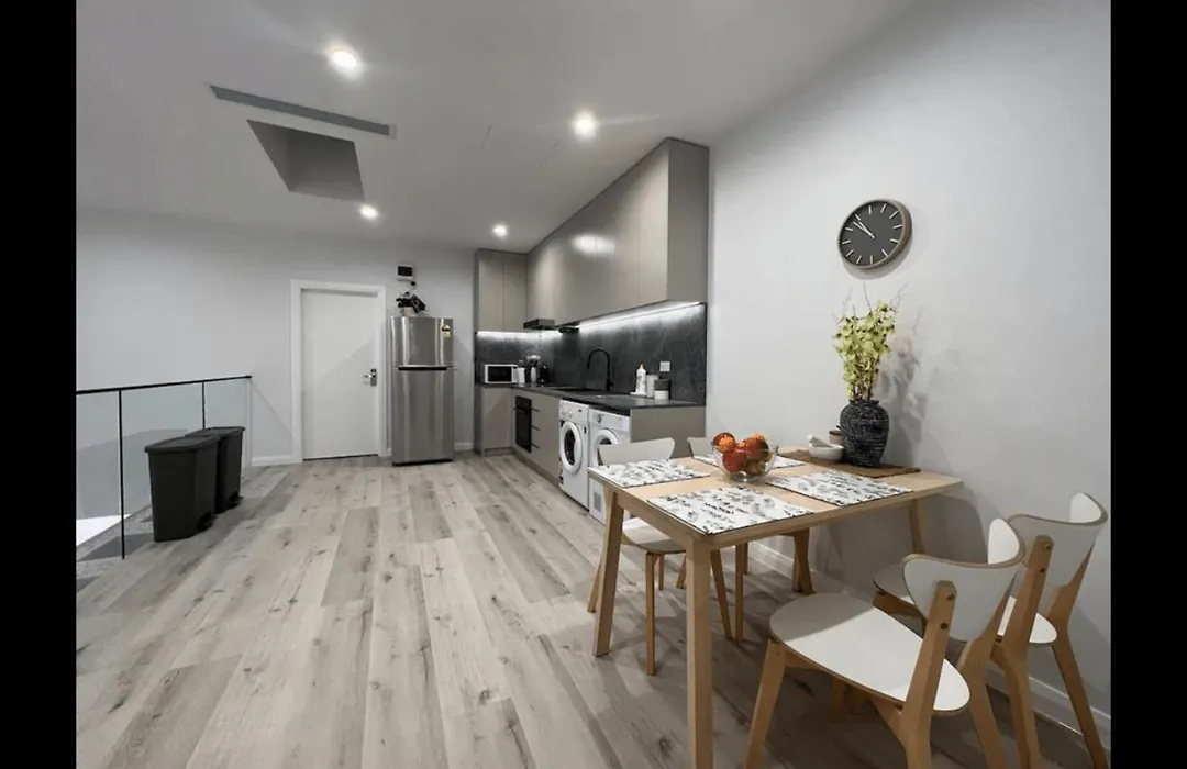 Macquarie Guest House-1