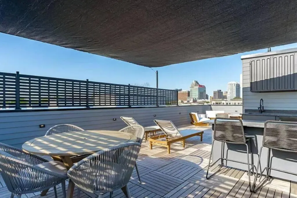 Modern 4Br - Heart Of Downtown Raleigh - Views!-1