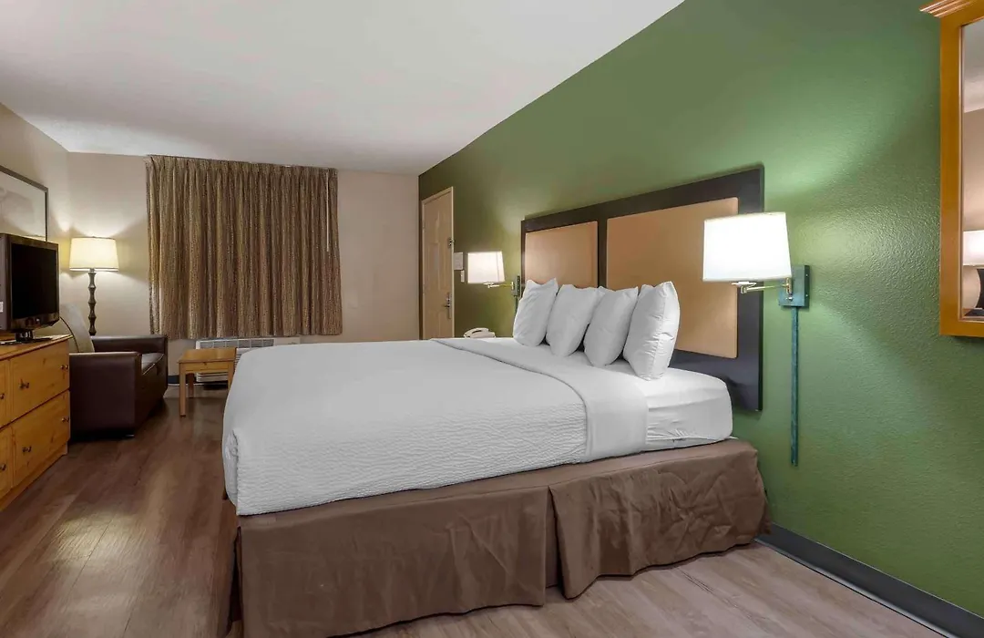 Extended Stay America Select Suites - Jacksonville - Southside - St Johns Towne Ctr-1