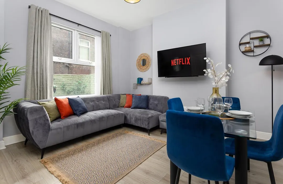Arkles House - Air Host & Stay - Anfield-1