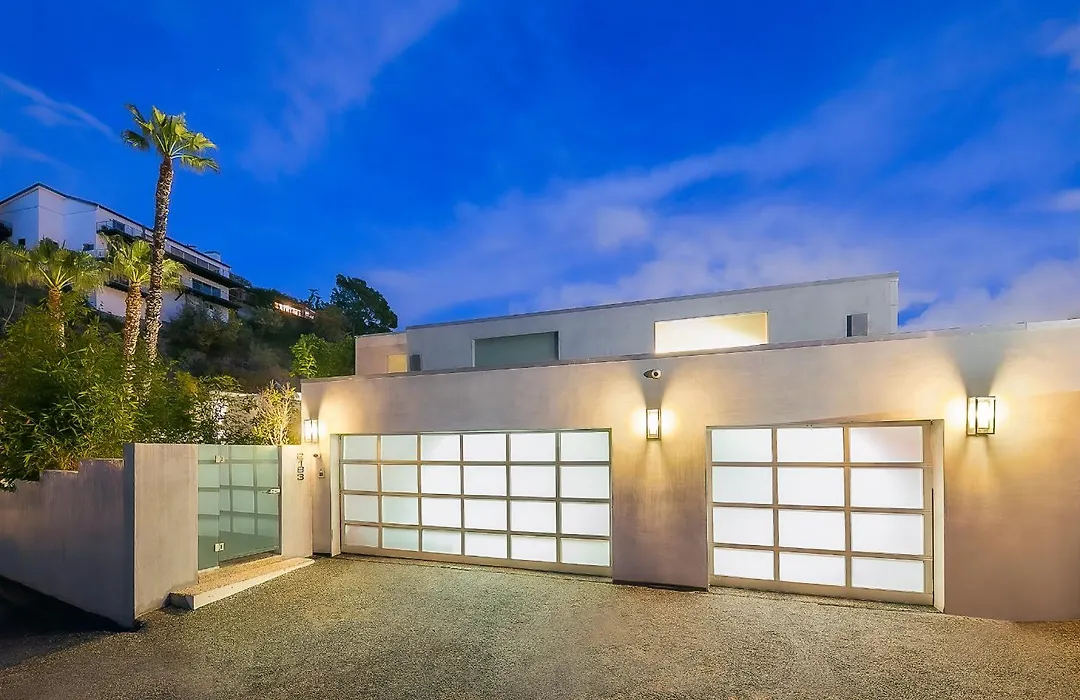 Hollywood Hills Modern Sanctuary-Jaw Dropping View-1