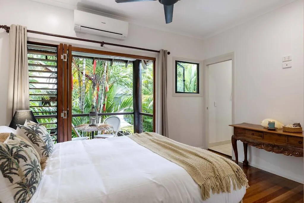 Melaleuca Villa With Private Pool-1