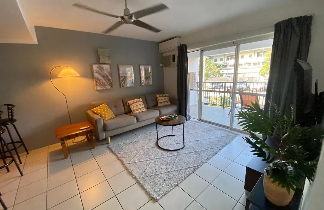 Reef Gateway Apartments-1