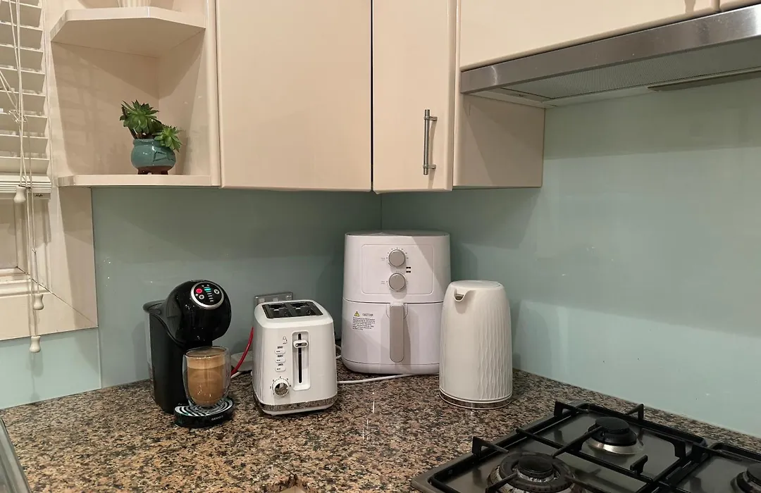 House 3 Bedrooms 2 Baths 2 Parkings In Mosman-1