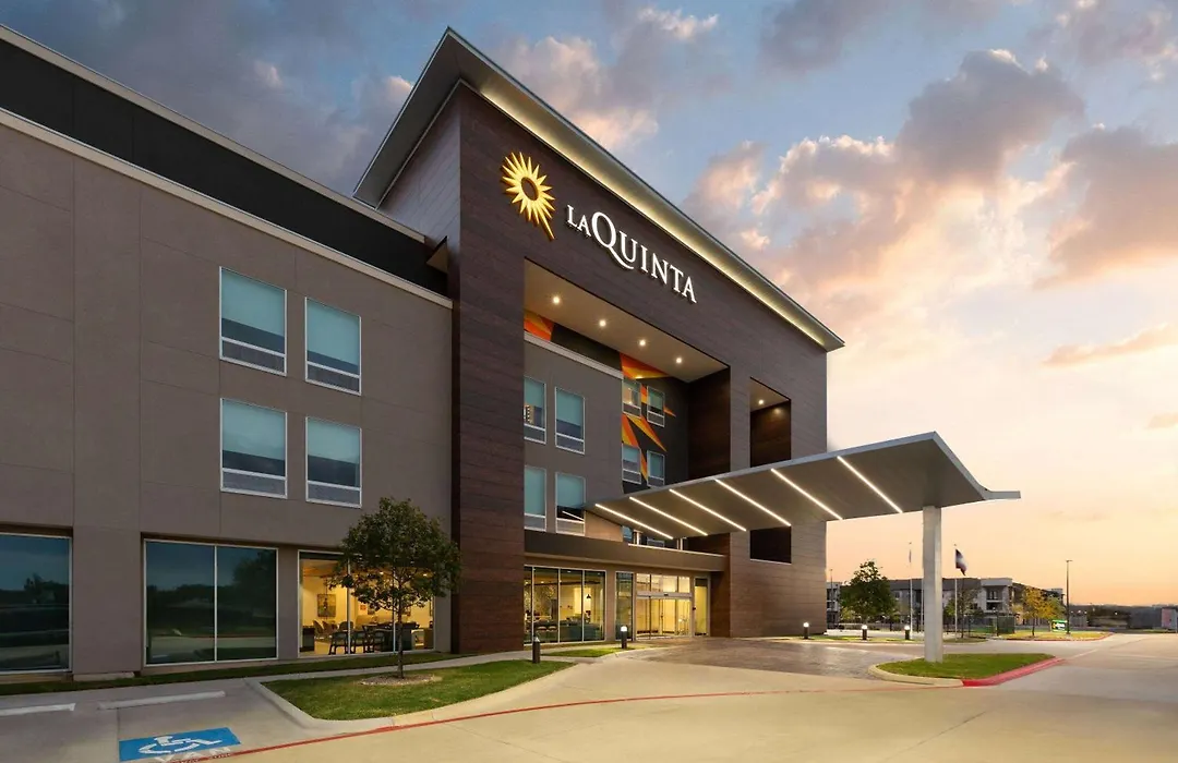 La Quinta Inn & Suites By Wyndham Austin Parmer Tech Ridge-1