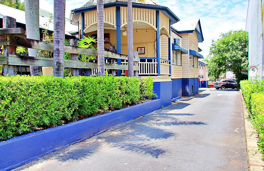 Brisbane Manor-1