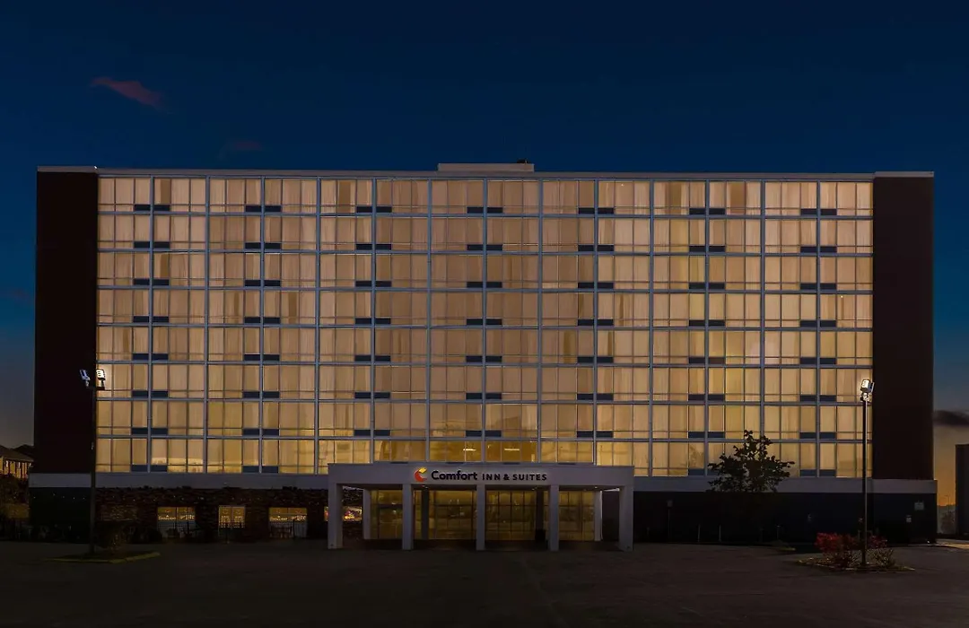 Comfort Inn & Suites Omaha Central-1