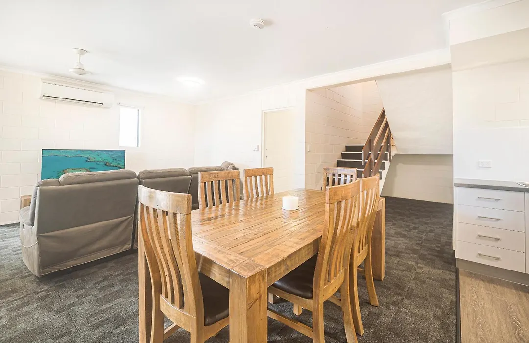 Reef Gateway Hotel-1