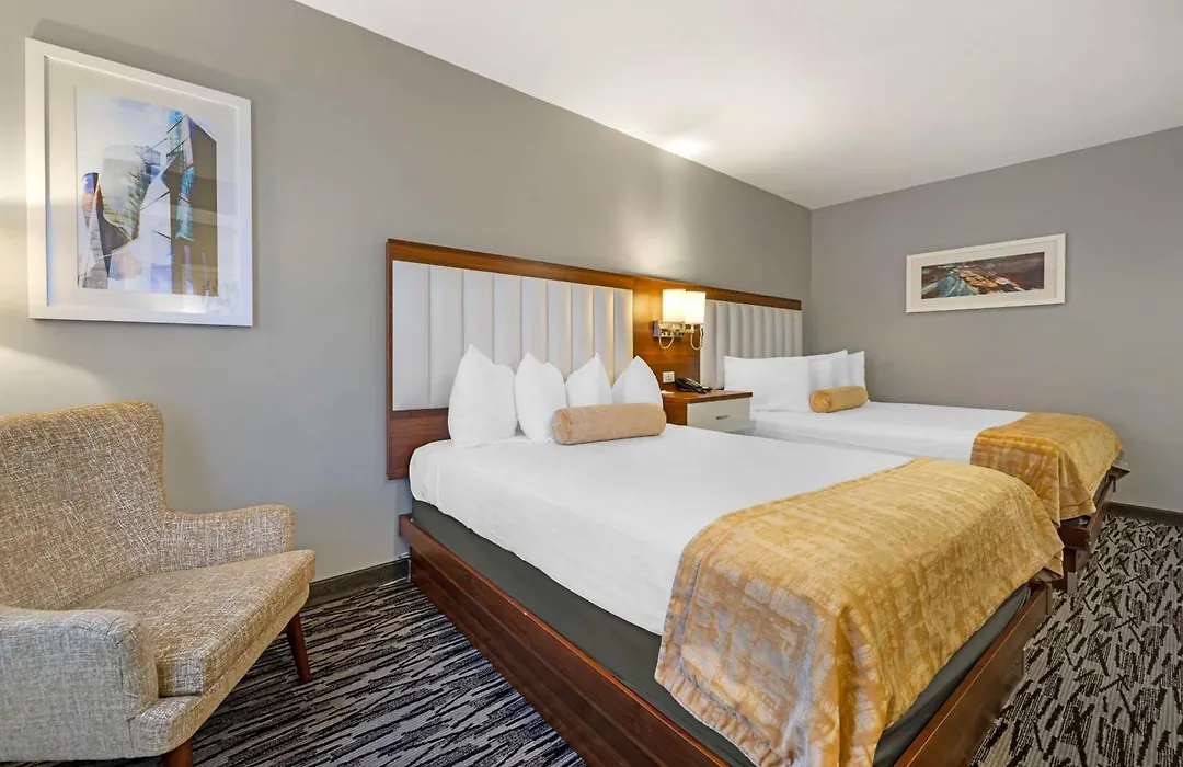 Best Western On The Avenue-1