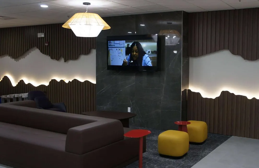 La Quinta Inn & Suites By Wyndham Memphis East-1