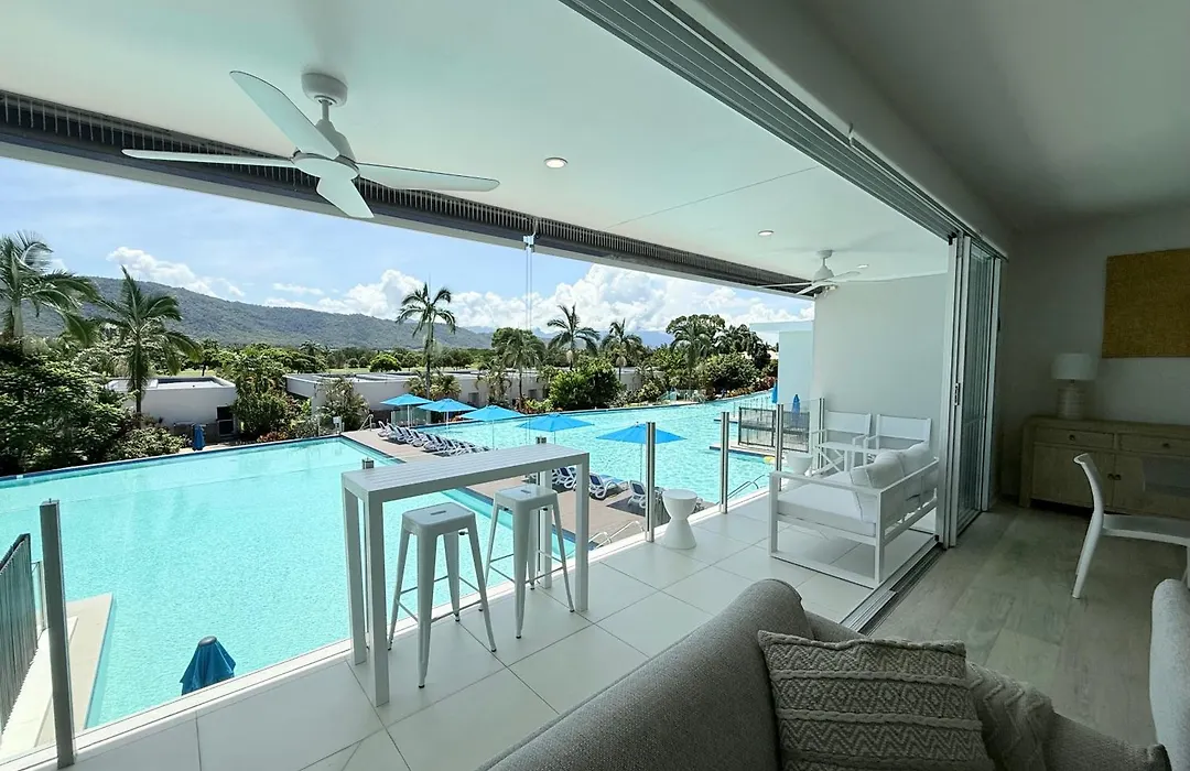 Pool Resort Port Douglas-1