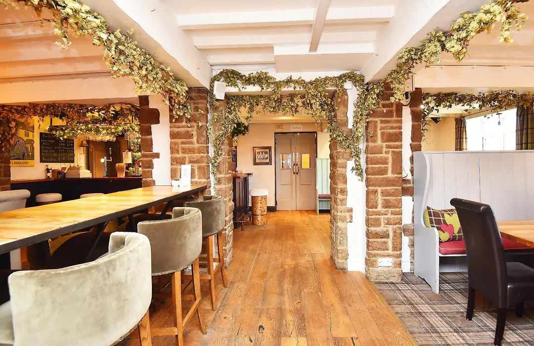 Chequers Inn-1