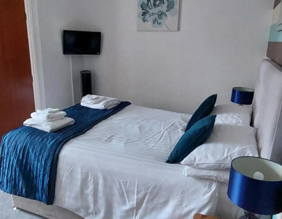 Glenavon Guest House-1
