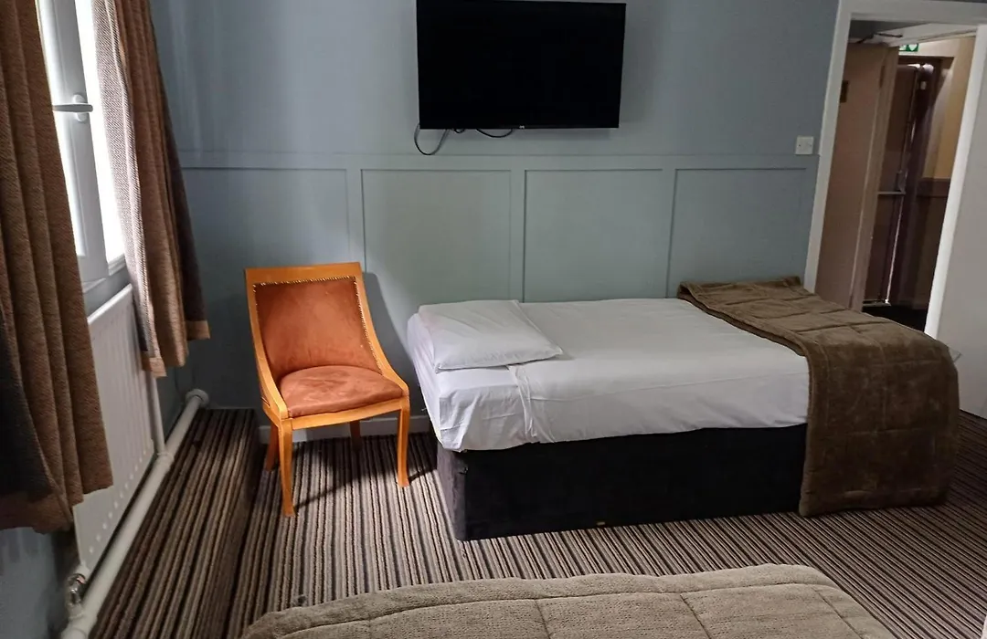 Kings Park Hotel-1