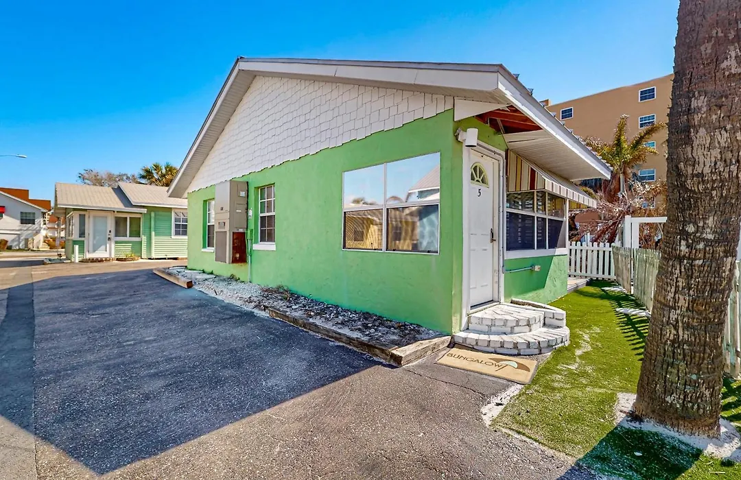 Key Lime Cottage-1