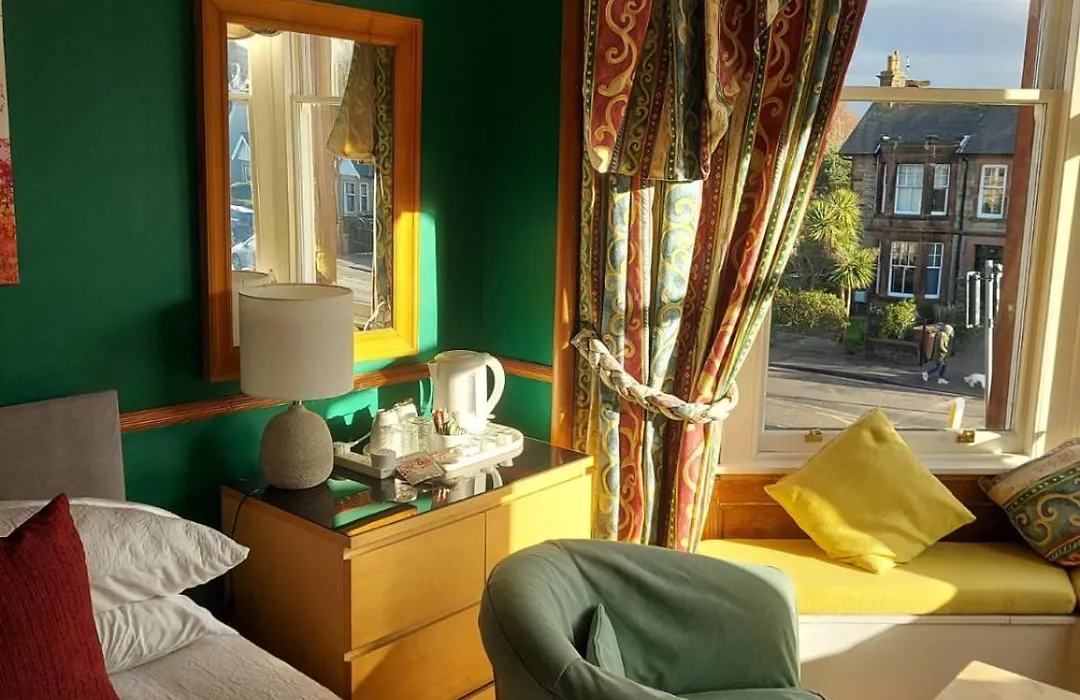 Another Room-1