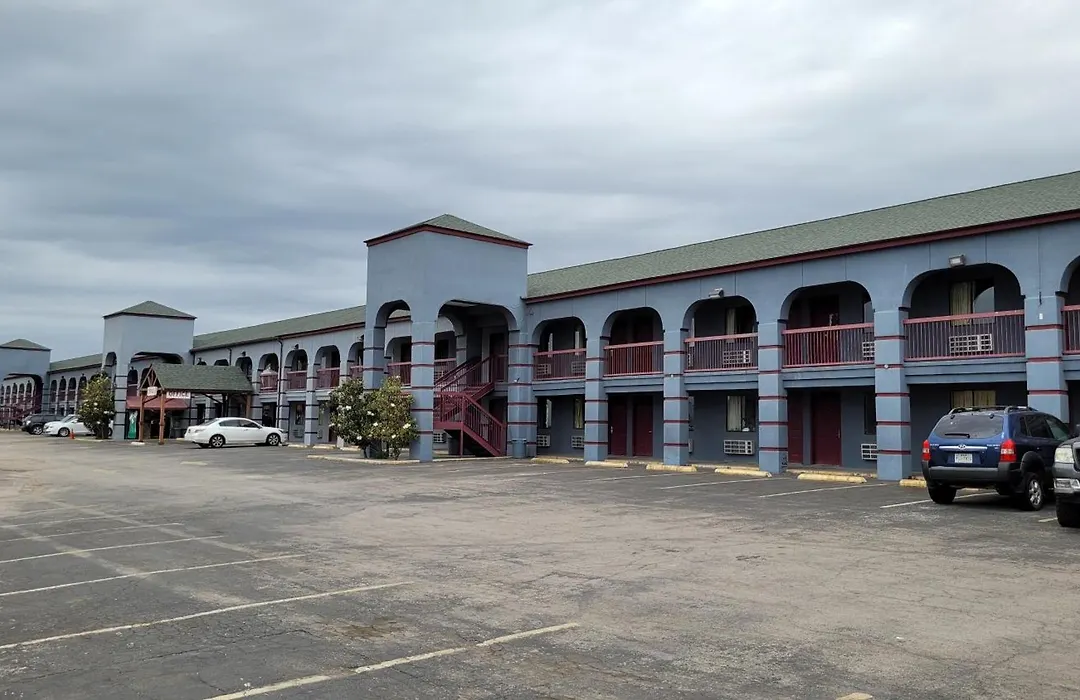 Americas Best Value Inn Frost Bank Center-1