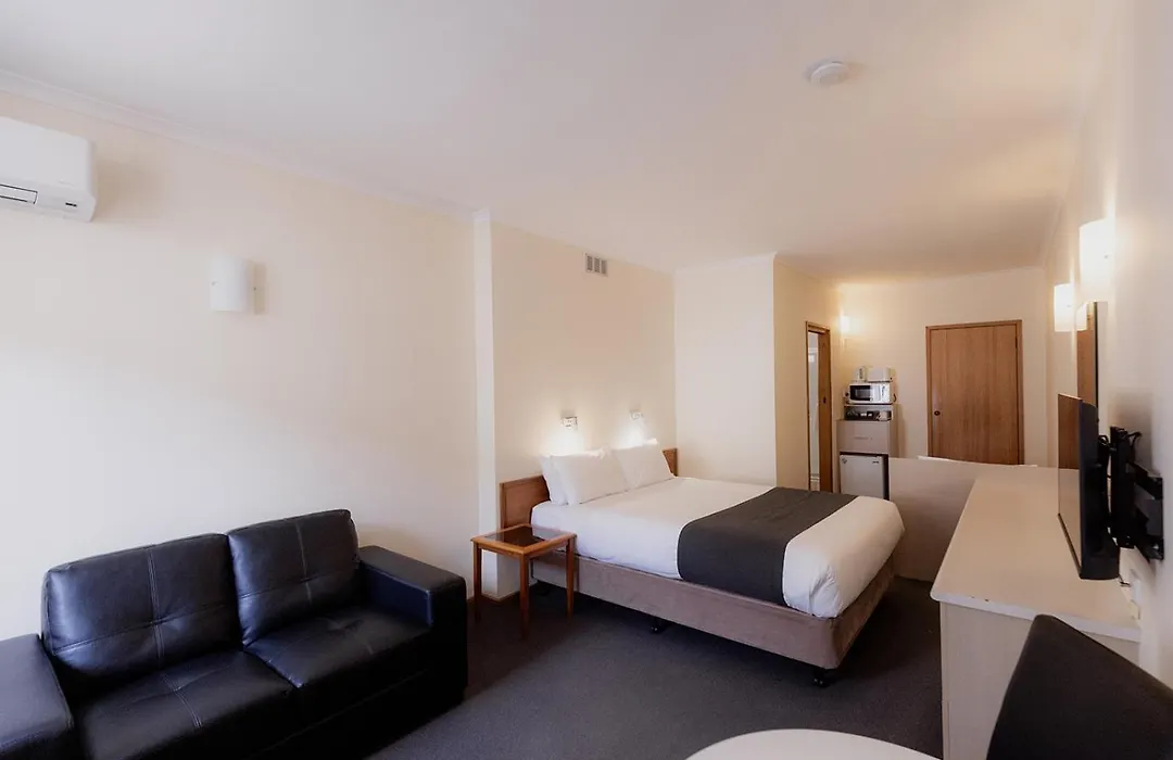 Argyle Motor Lodge-1