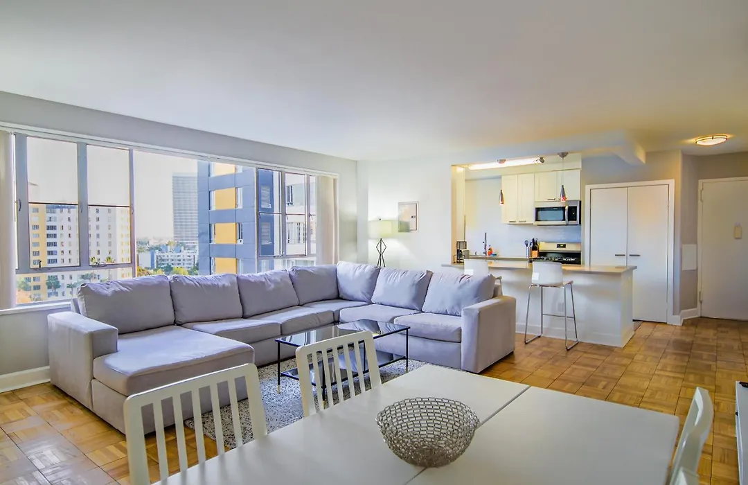 Luxury 2 Bedroom 2 Bathroom Residence Great View-1