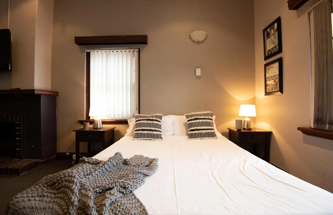 Civic Hotel-1
