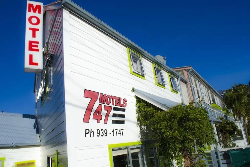 747 Motel-1