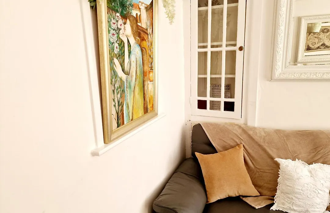 Sweet Rose Guest House Room 1-1