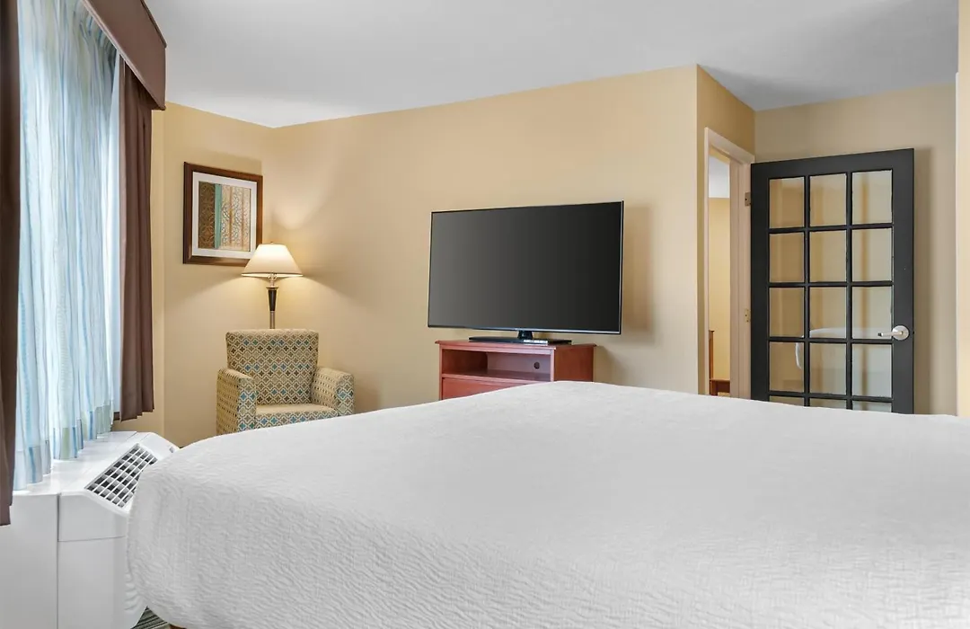 Best Western Plus Traverse City-1