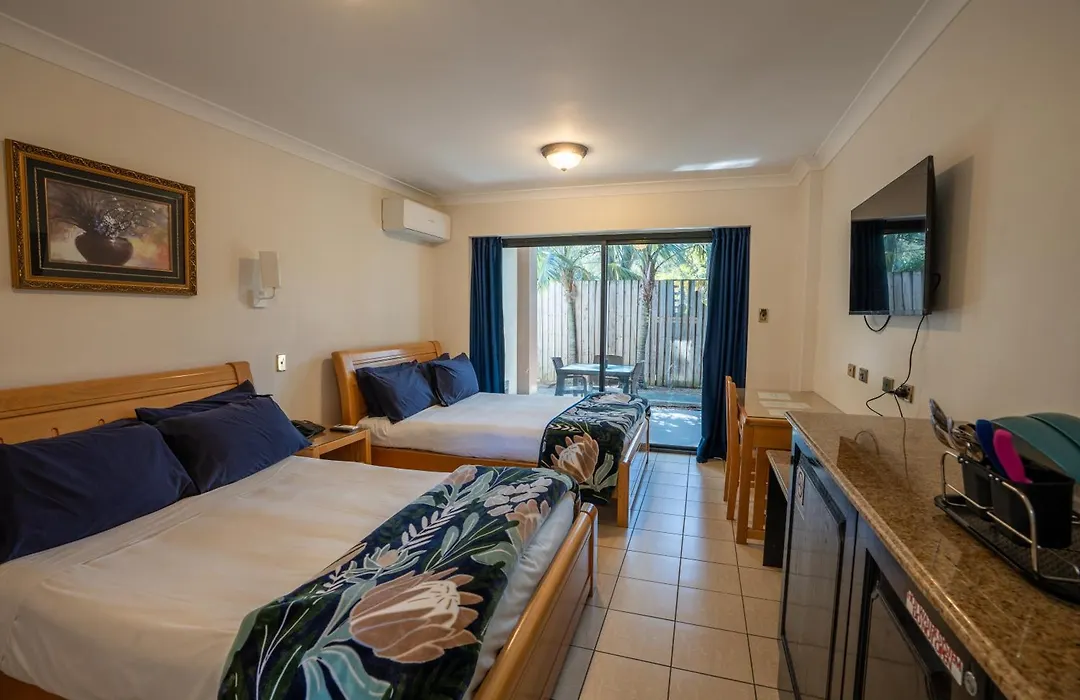 Novena Palms Motel-1